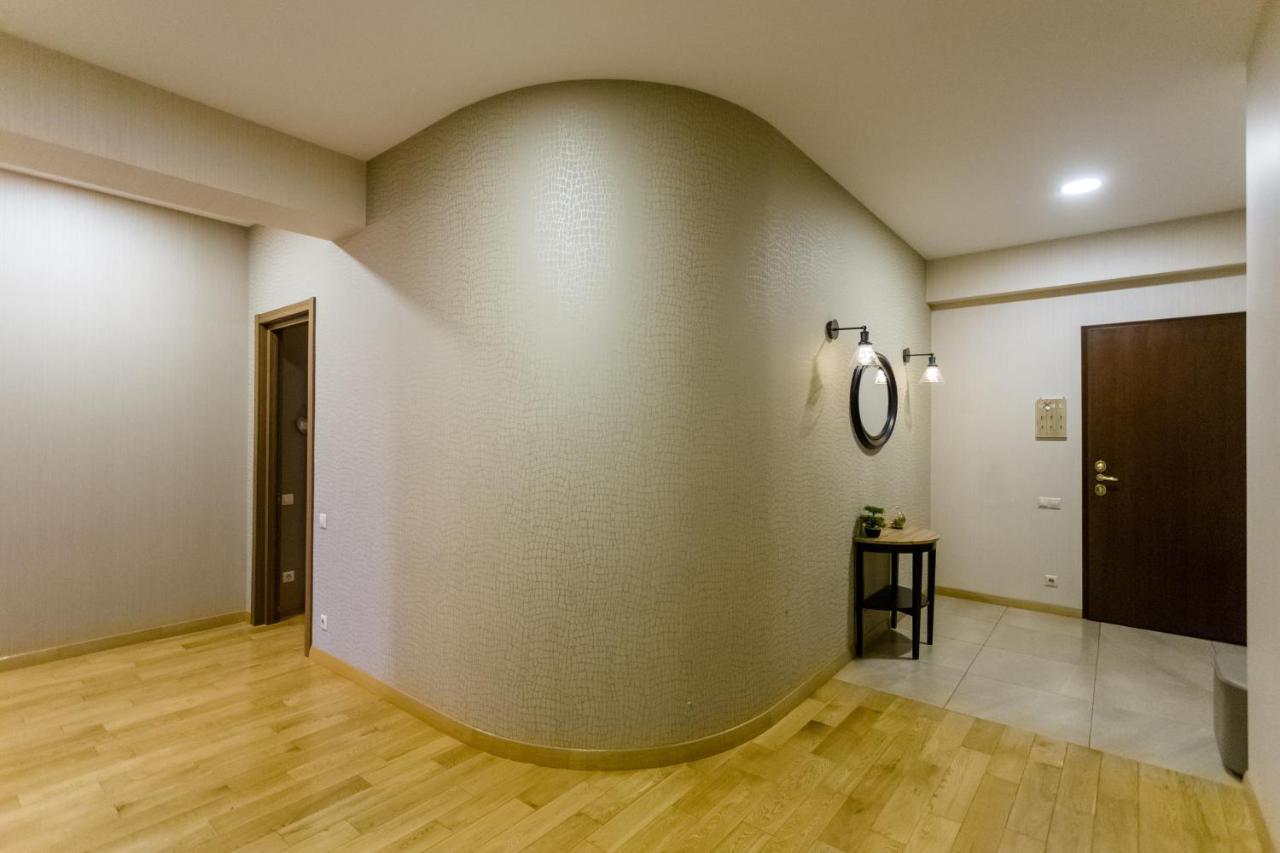 Central Cosy 5Bd-5Bath Apartment Tiflis Exterior foto