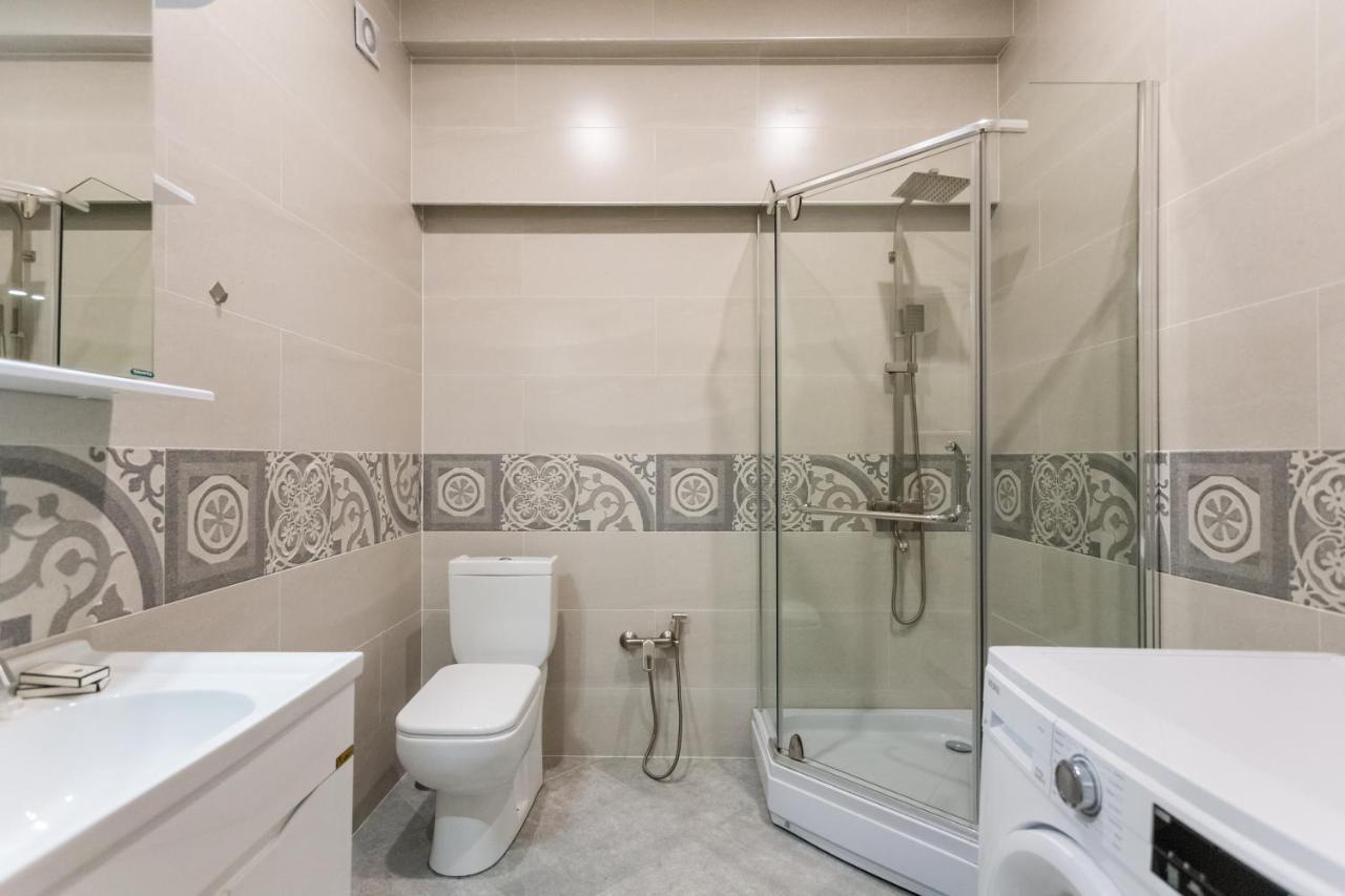 Central Cosy 5Bd-5Bath Apartment Tiflis Exterior foto